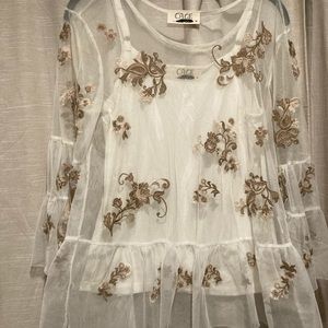 Gorgeous mesh embroidery top!